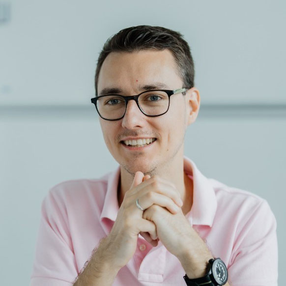 Raphael Jasjukaitis, milhouse.solutions